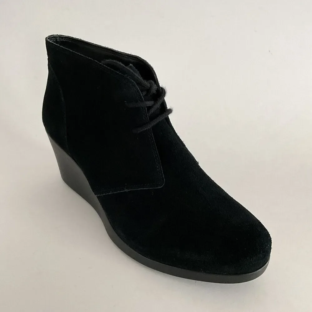 CROCS Suede Leigh Bootie Lace-up Wedge Comfort Casual Black 9.5